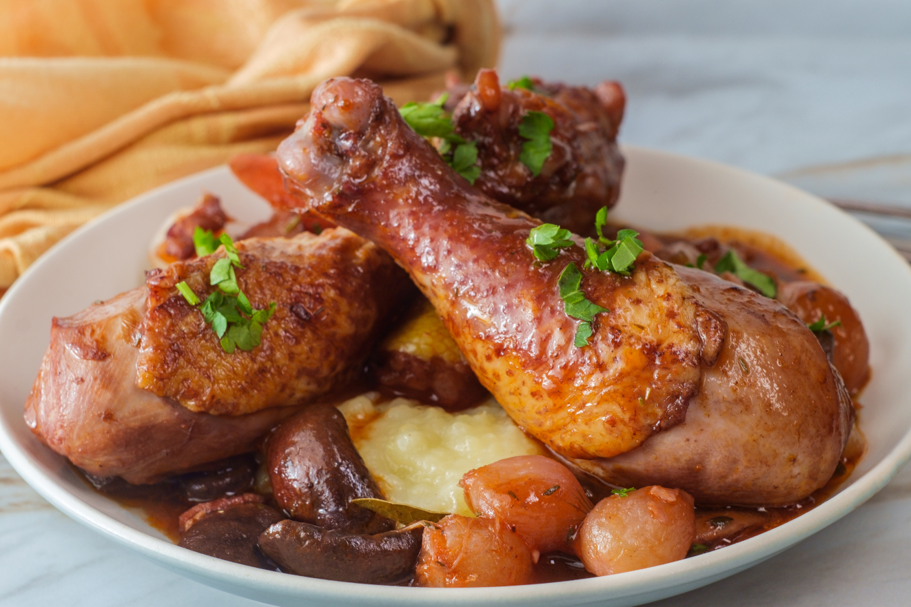 Το ελληνικό πιάτο με κοτόπουλο που βρίσκεται στα 100 κορυφαία του κόσμου: Το τρως για κυρίως, αλλά είναι και καταπληκτικός μεζές για τη μέση