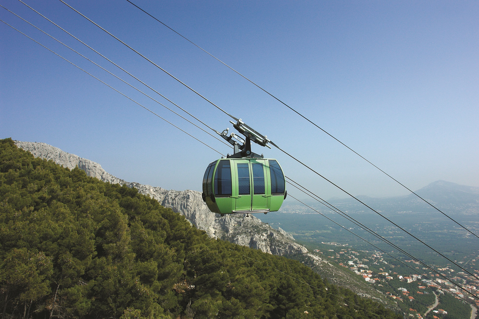 Μοναδική δροσιά, τρως με 19 ευρώ όσο θες, πίνεις το κοκτέιλ σου: Ο ιδανικός προορισμός για σένα που το καλοκαίρι θα μείνεις στην Αθήνα