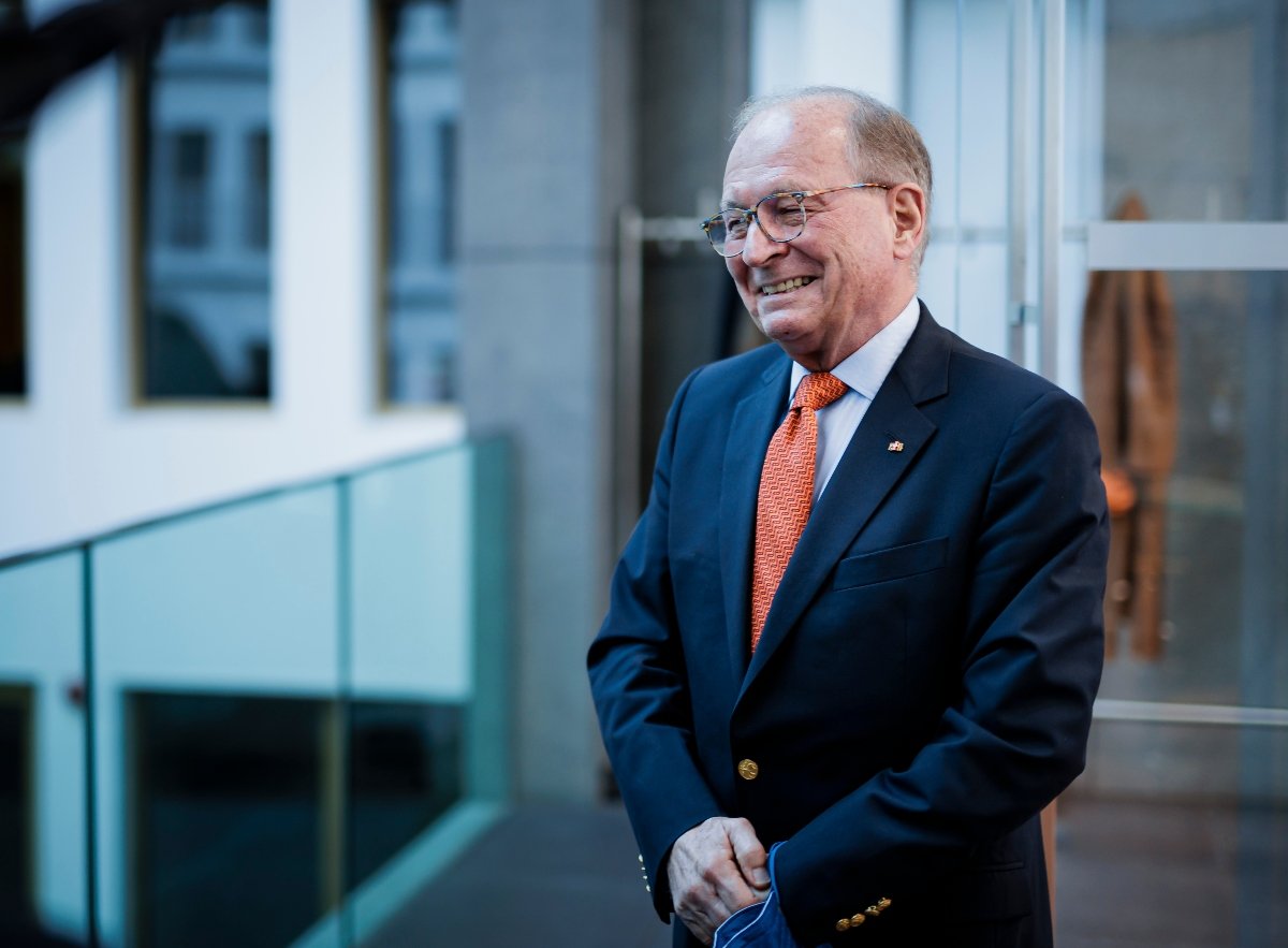 Wolfgang Ischinger: Όταν η διπλωματία γίνεται παιχνίδι προσωπικής στρατηγικής