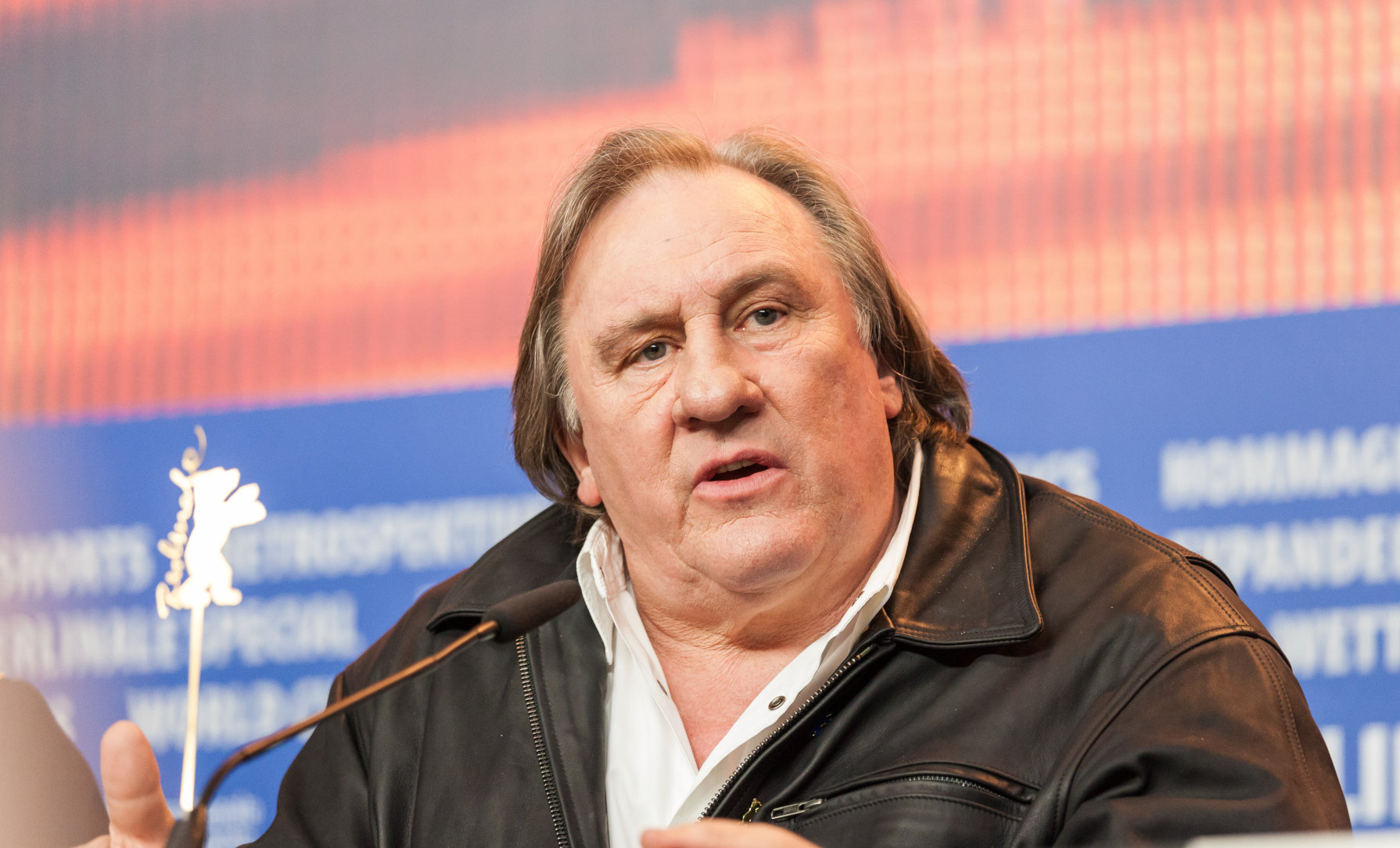 Gerard Depardieu: Από τις χειραψίες με τον Putin στην καταδίκη του πόλεμου – Τι του υπενθύμισε το Κρεμλίνο