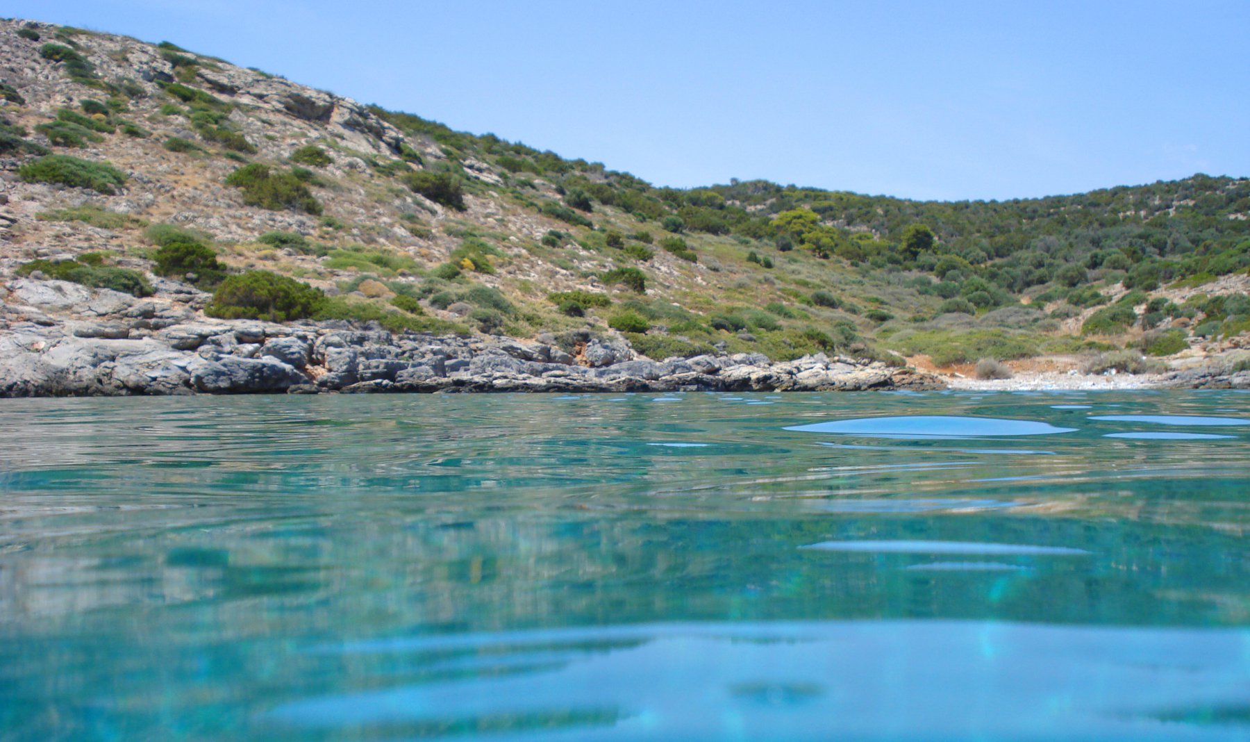 Το νησί που θα αλλάξει το στάτους των δημοφιλών προορισμών στην Ελλάδα: Το ορέγεται ο Bill Gates, αξίζει ως και 40 εκατομμύρια!