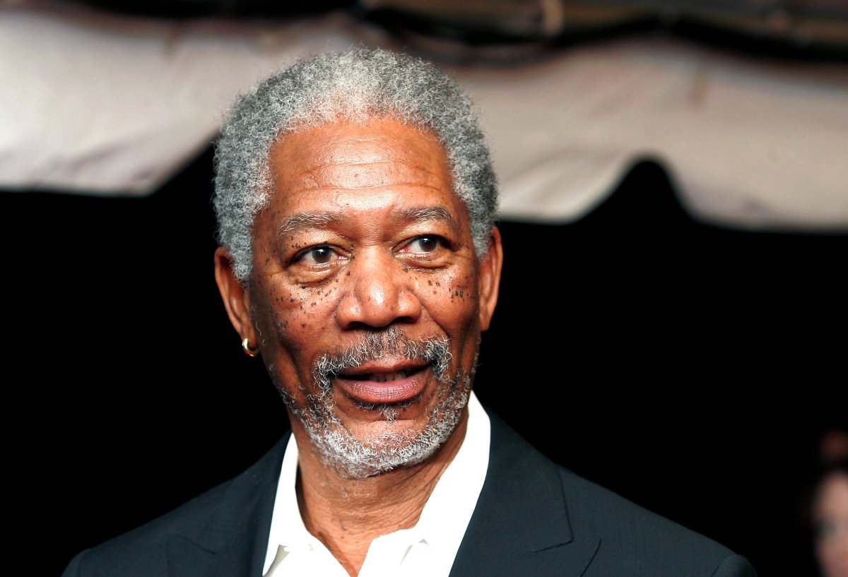 Morgan Freeman: «Μερικούς ρόλους τους πήρα γιατί είμαι μαύρος»