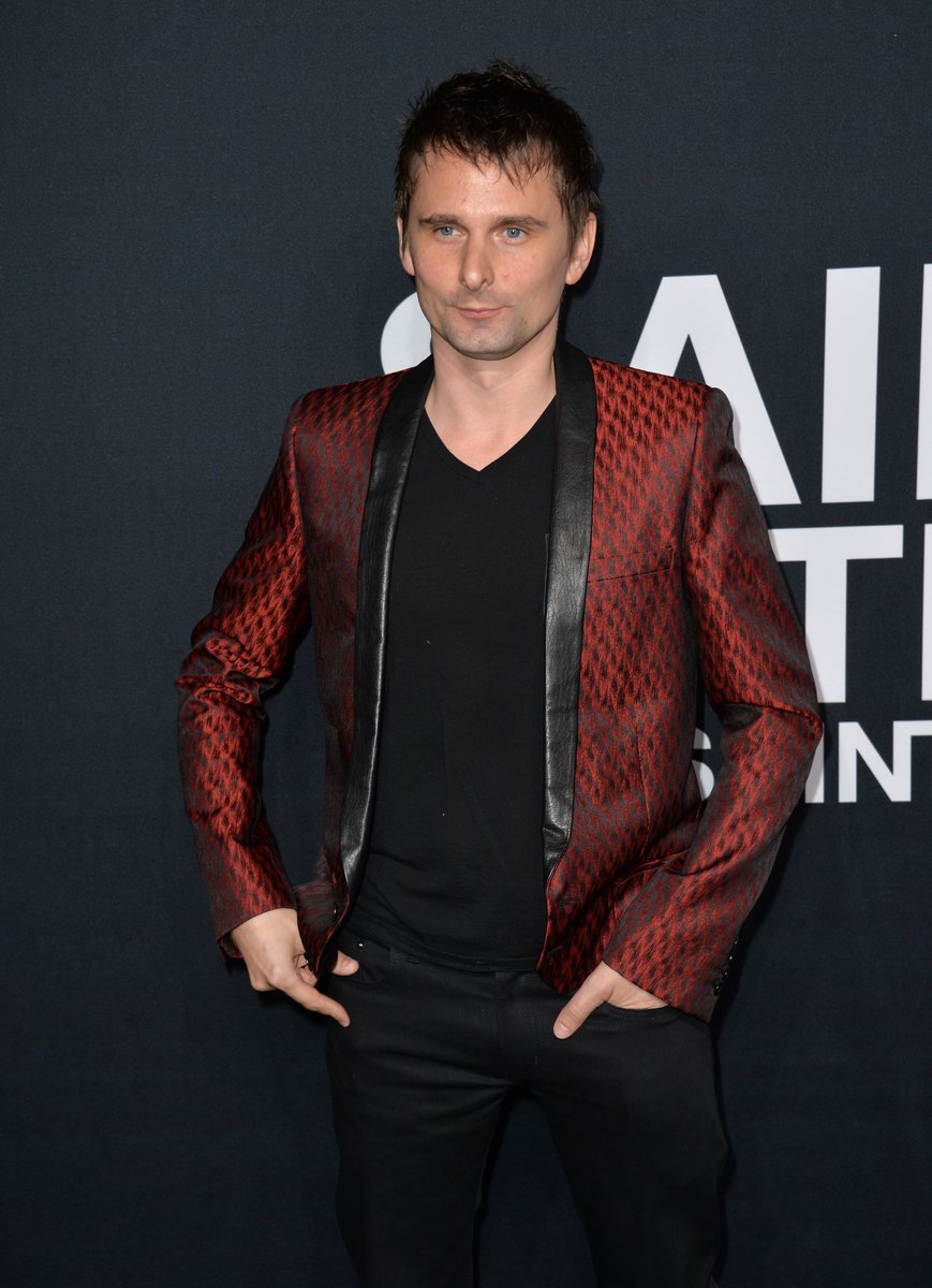 «Wedding crasher» o Matt Bellamy των Muse: Έσκασε ακάλεστος σε ελληνικό γάμο μετά την συναυλία