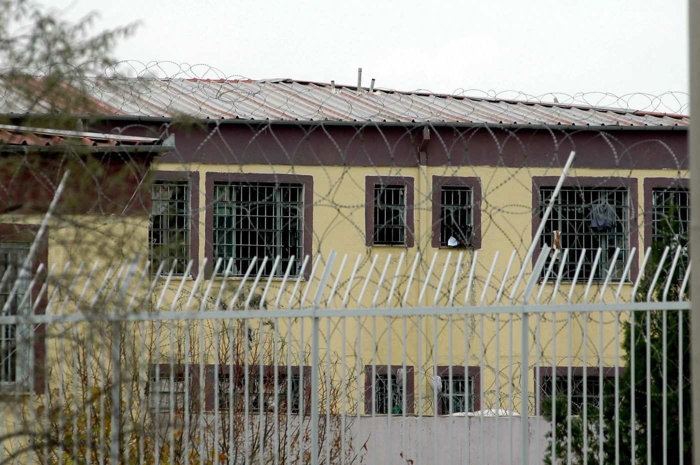 Τα πρώτα 24ωρα του σταθμάρχη στις φυλακές Λάρισας – Ποιος τον επισκέφτηκε