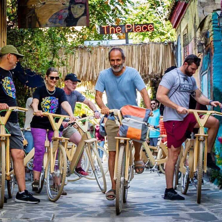 Ο Πολ Ευμορφίδης ανακοίνωσε την ίδρυση του πολιτικού κόμματος «Ευ»