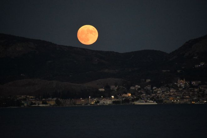 πανσέληνος