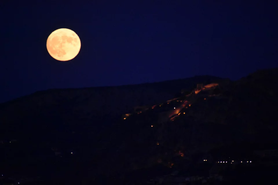 πανσέληνος