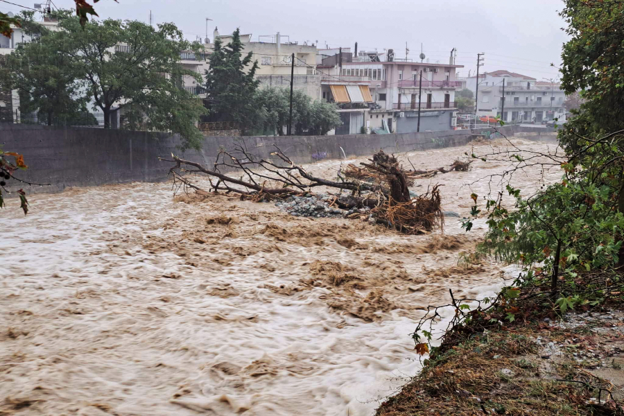 Καιρός: Ακραία φαινόμενα για δεύτερη μέρα φέρνει η κακοκαιρία Daniel – Πού θα εκδηλωθούν