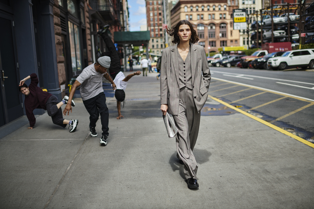 DKNY For You: Η νέα καμπάνια είναι μια ωδή στη Νέα Υόρκη