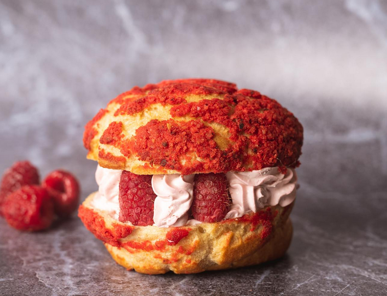 Πού θα φας πρωινό αυτή την εβδομάδα: 2 bakeries για σφολιάτες - Το πιο epic βάσκικο cheesecake που έχεις δει 