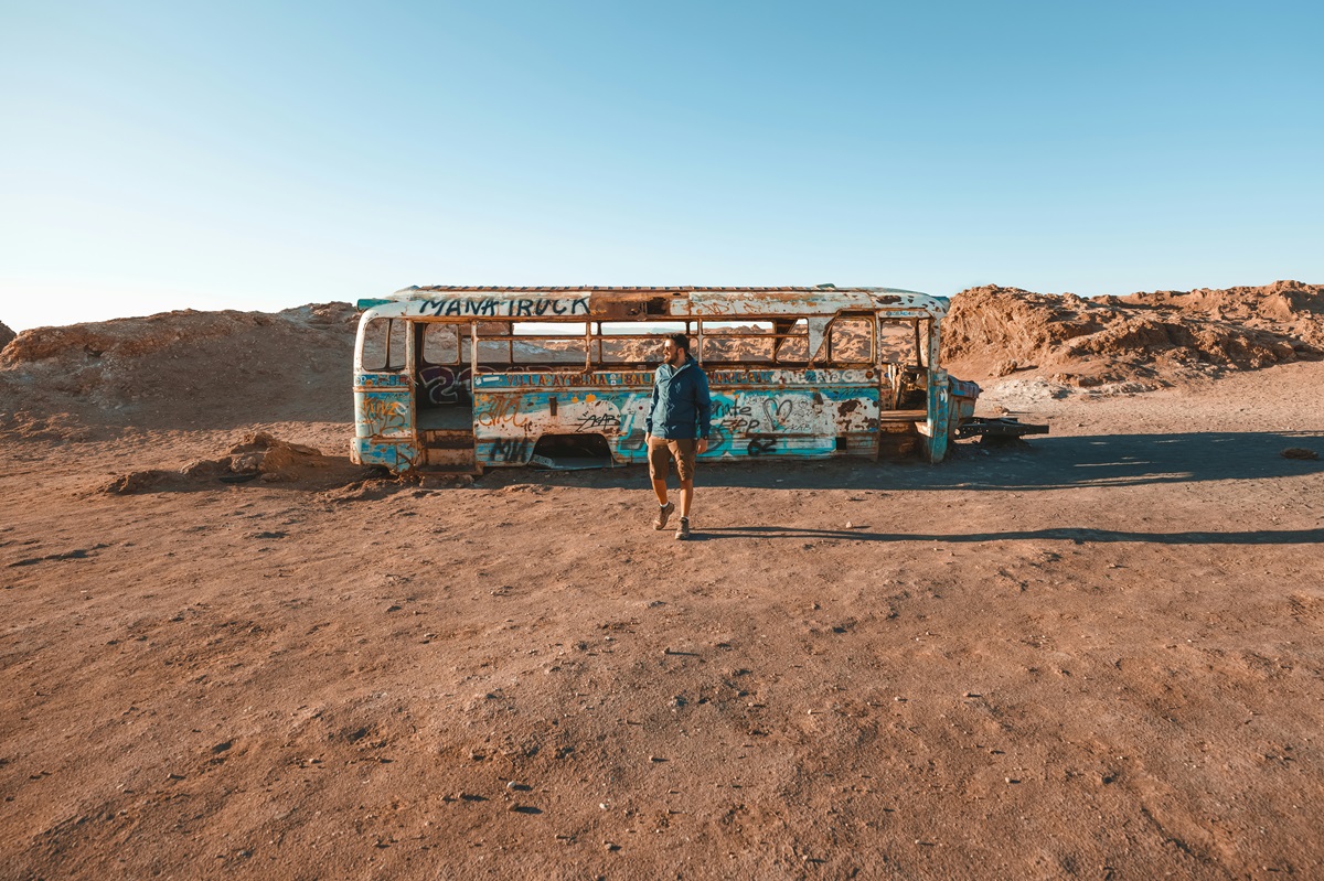 Magic Bus: Το γιγαντιαίο λεωφορείο των Hippies που έκανε το ταξίδι Λονδίνο - Καλκούτα