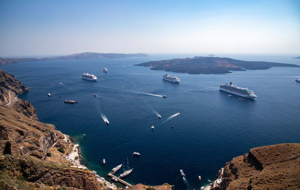 Φτάσαμε στο σήμερα για να συνειδητοποιήσουμε από πού βγαίνει το όνομα «Σαντορίνη»