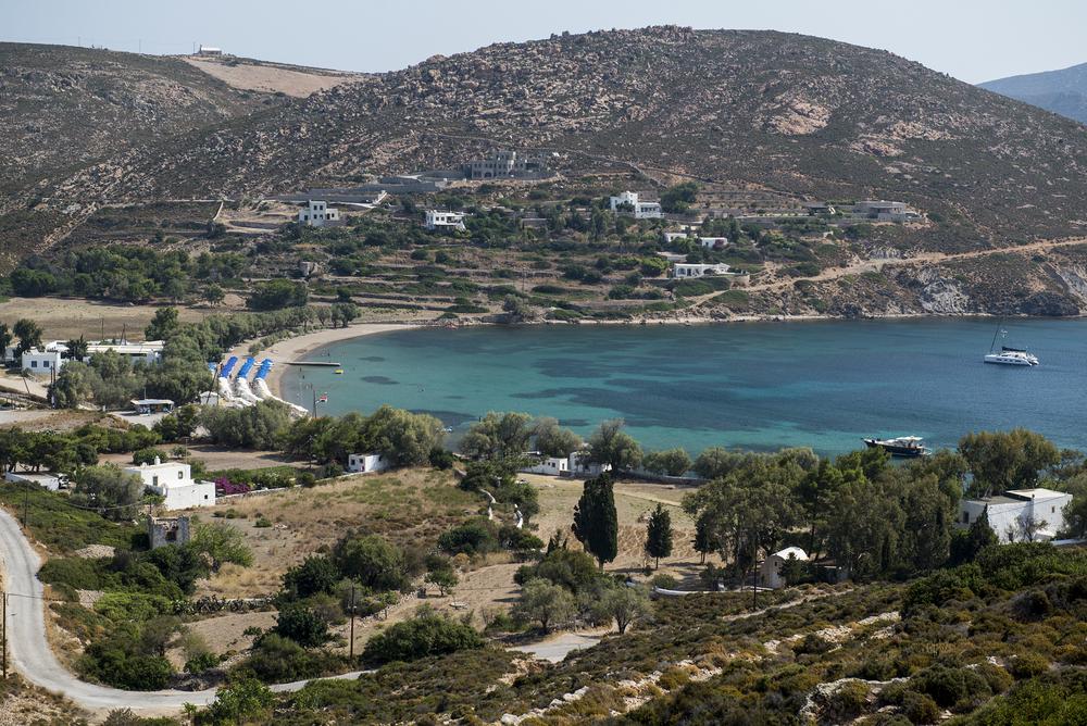 Τρομερή αισθητική, θα πάθεις πλάκα με τα σοκάκια του: Στο νησί που δεν ακούγεται καθόλου φέτος, θα κάνεις τις διακοπές που ονειρεύεσαι