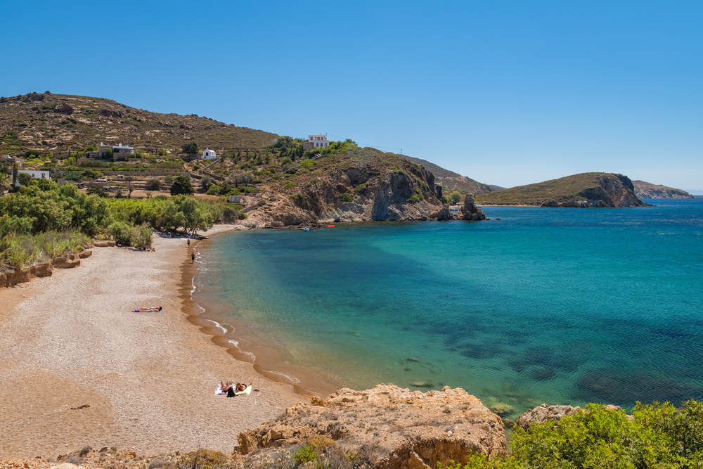 Τρομερή αισθητική, θα πάθεις πλάκα με τα σοκάκια του: Στο νησί που δεν ακούγεται καθόλου φέτος, θα κάνεις τις διακοπές που ονειρεύεσαι