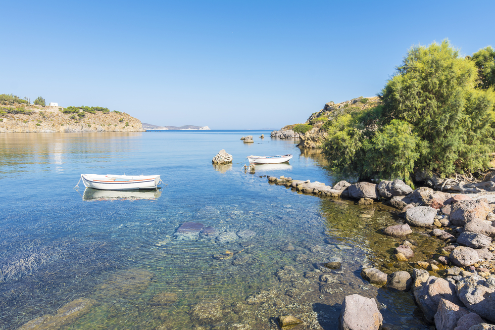 Σε αυτό το ελληνικό νησί θα βρεις τις πιο παρθένες παραλίες