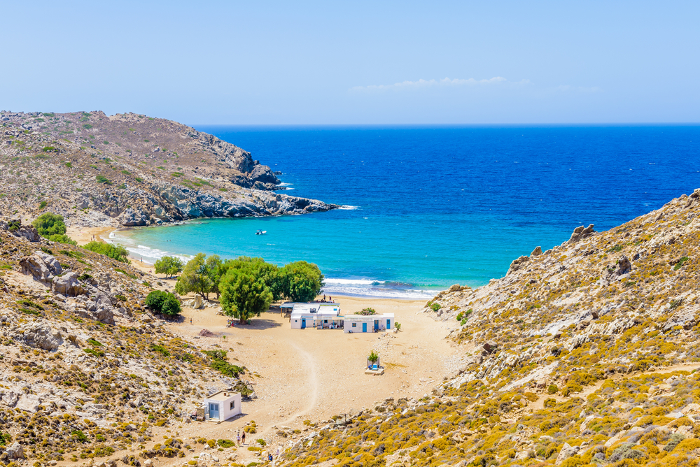 Σε αυτό το ελληνικό νησί θα βρεις τις πιο παρθένες παραλίες