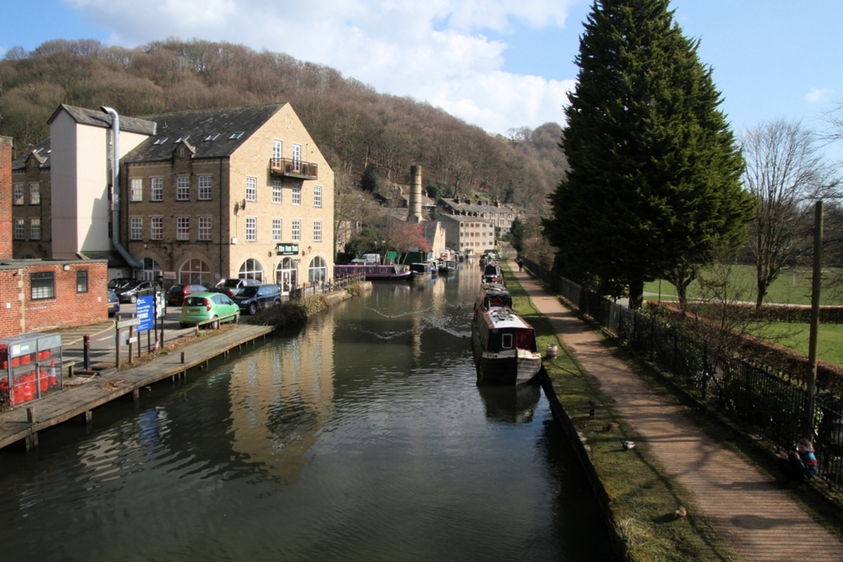 Hebden Bridge: Μια πόλη-παράδεισος για τις λεσβίες