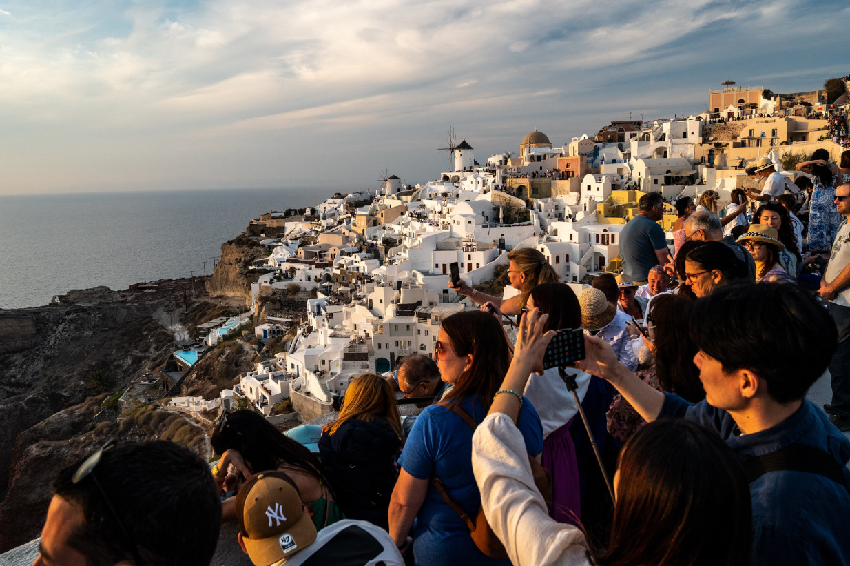 Το «αφανές» πρόβλημα για τη Σαντορίνη εν όψει της θερινής σεζόν